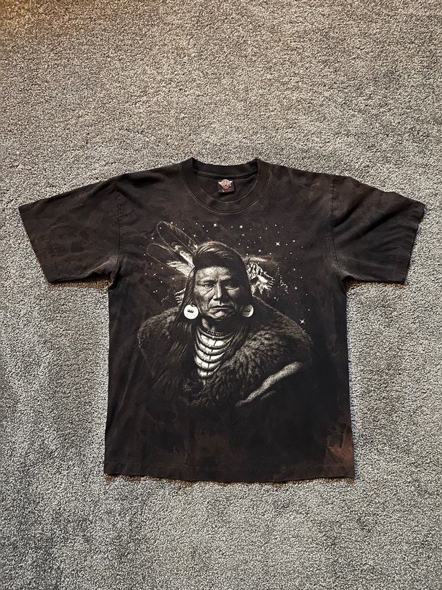 90s rock eagle Native American chef graphic T shirt size L