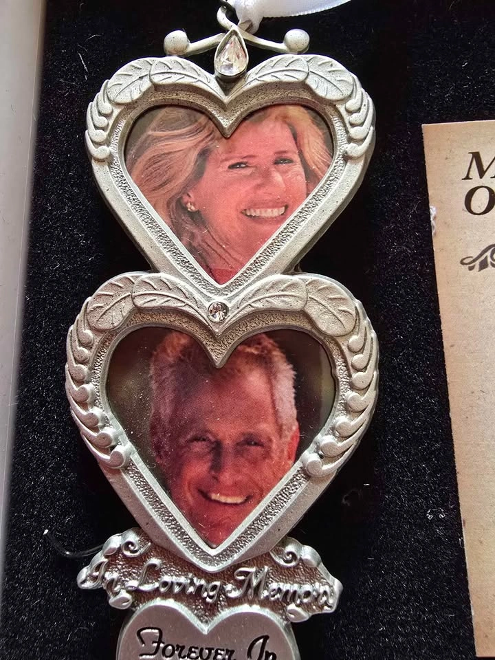 Loving Memory Memorial Ornament - photo 2