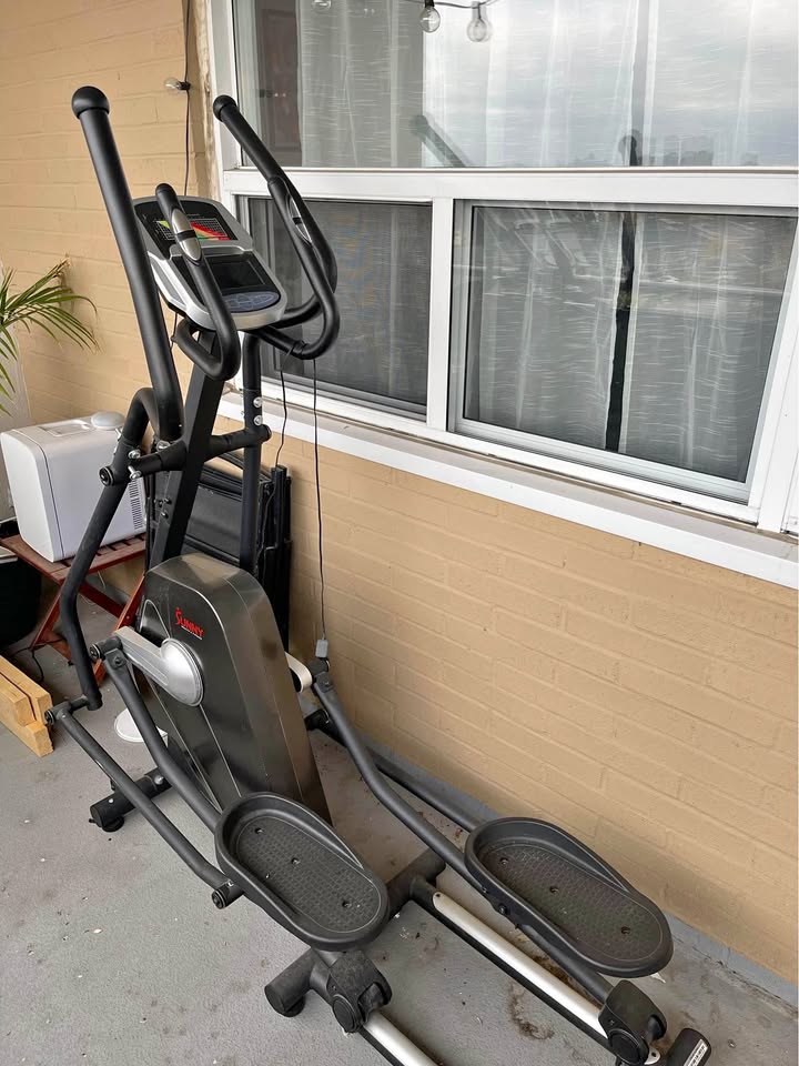 Elliptical Exercise Machine