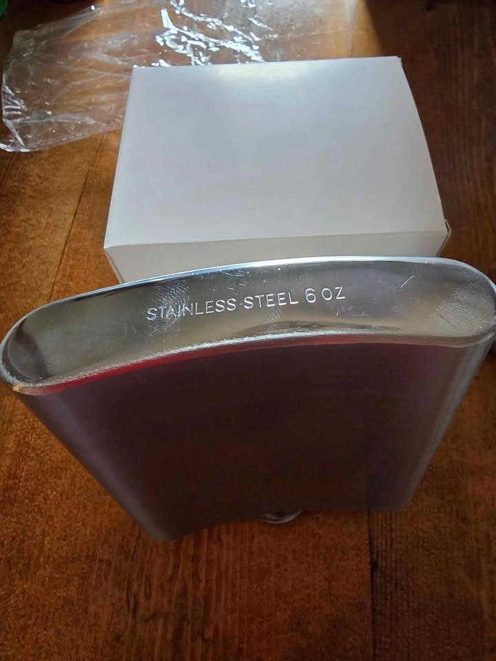 6 oz Stainless Steel Hip Flask - photo 4