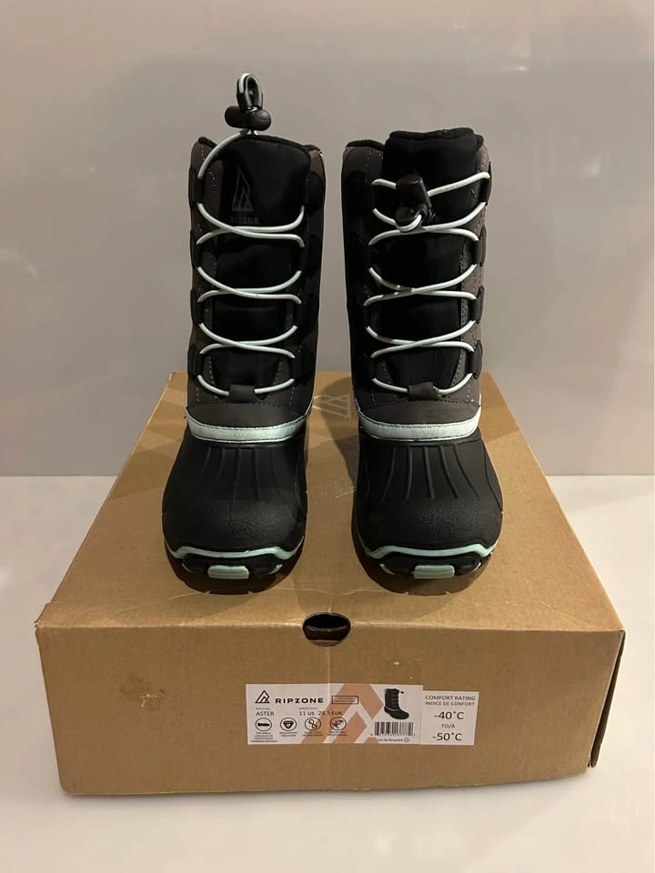 New Kids Winter Boots - Prices in description - photo 3