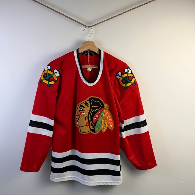 Vintage CCM Chicago Blackhawks Crewneck Hockey Sweater