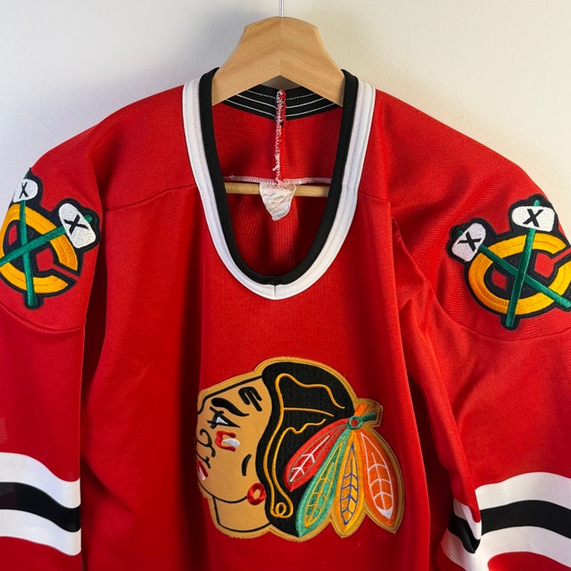 Vintage CCM Chicago Blackhawks Crewneck Hockey Sweater - photo 2