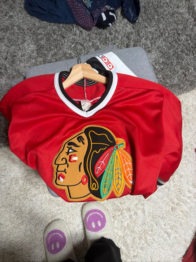 Vintage CCM Chicago Blackhawks Crewneck Hockey Sweater - photo 4