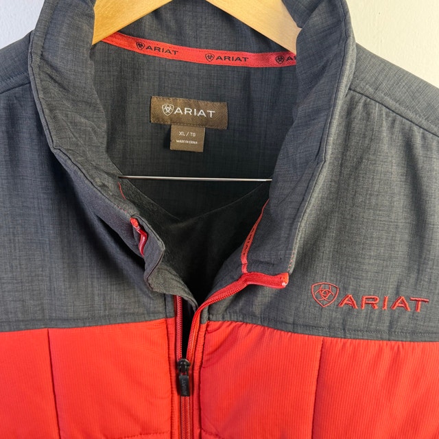 Ariat Men's Red & Charcoal Quilted Vest - photo 3