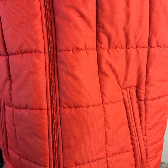Ariat Men's Red & Charcoal Quilted Vest - photo 4