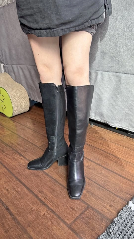 Kelly & Katie Black Knee-High Boots - Womens US 6.5