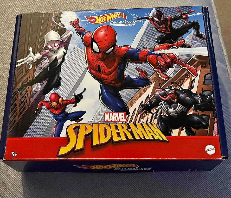 Hot Wheels Spider-Man Character car set