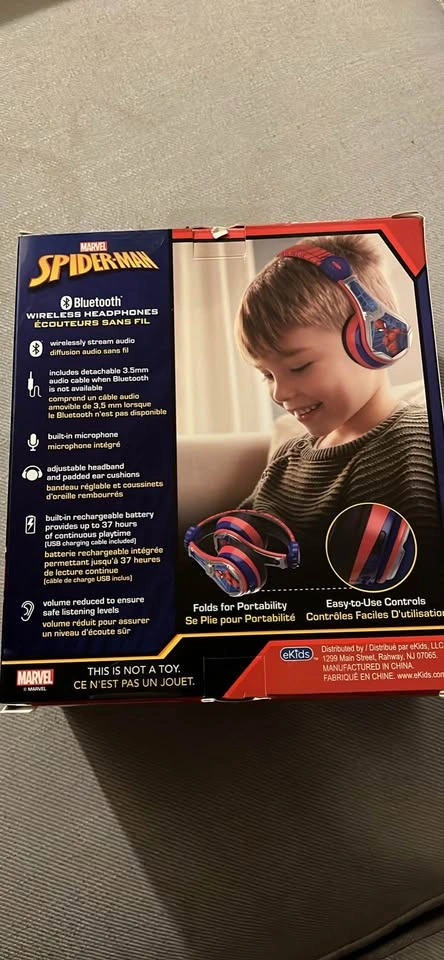 Spider-Man Bluetooth wireless headphones (wire included) - photo 3