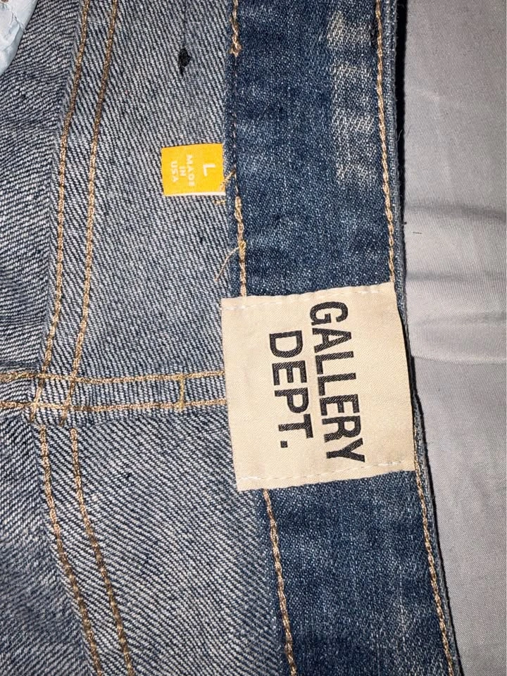 Gallery Dept. Flared Jeans - photo 3