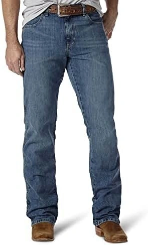 BRAND-NEW Classic bootcut Jeans