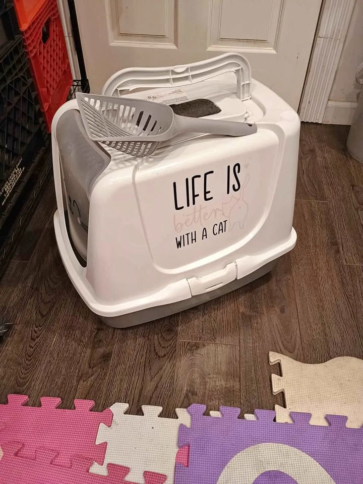 Covered Cat Litter Box