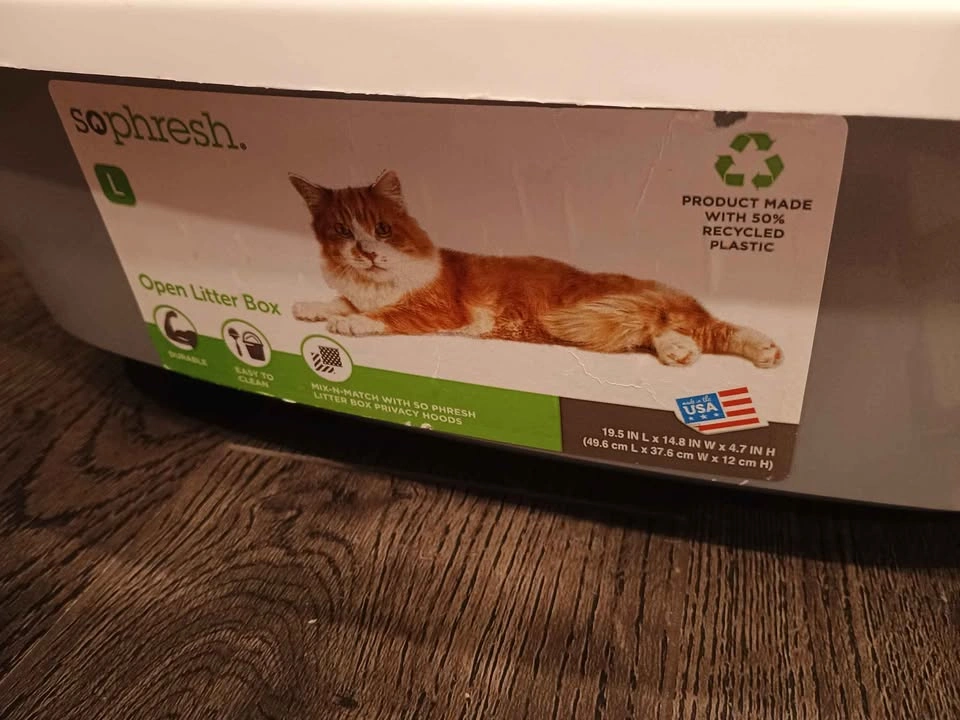 Covered Cat Litter Box - photo 4