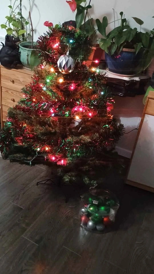 4ft Christmas Tree - photo 2