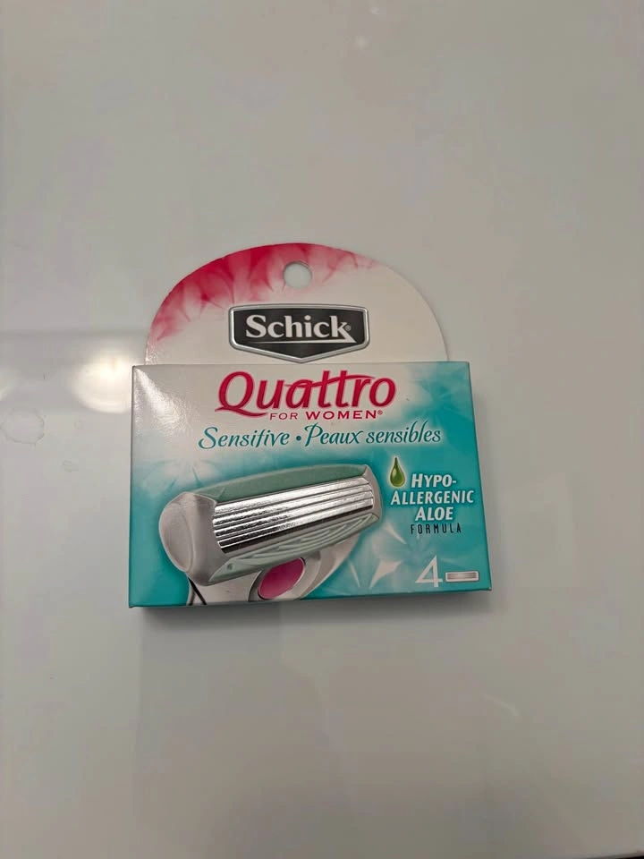 Schick Quattro for Women Sensitive Razor Refills