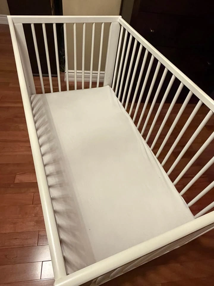 IKEA Crib - photo 2