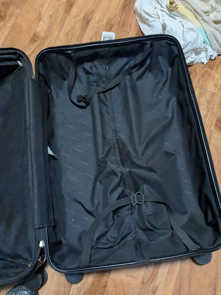 Hardside Spinner Suitcase - photo 5