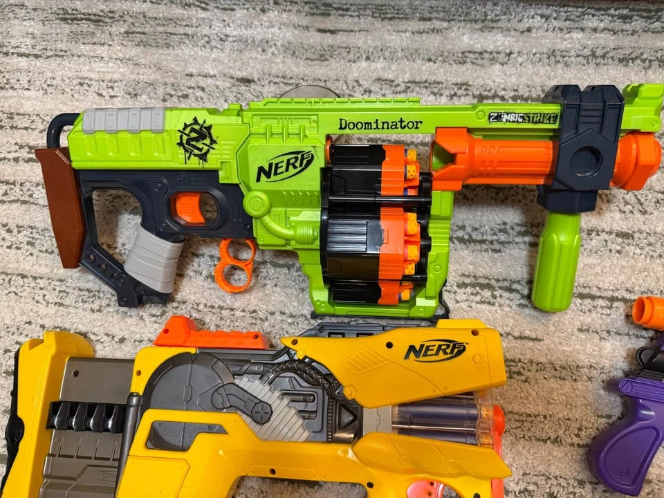 Nerf Gun Lot – Blasters, Accessories & Darts - photo 3