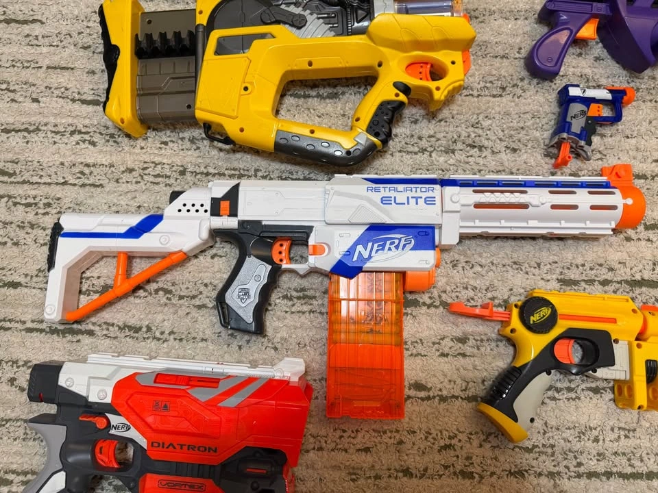 Nerf Gun Lot – Blasters, Accessories & Darts - photo 5