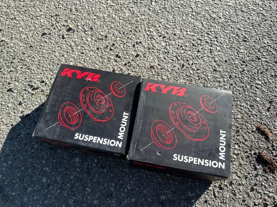 KYB SM5046 Strut Mount - photo 2