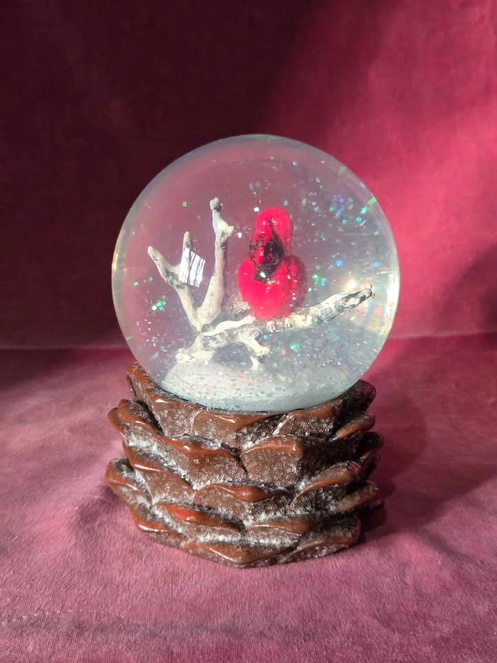Vintage Winter Red Cardinal Bird Snowglobe - photo 3
