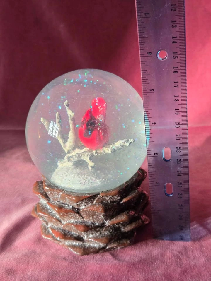 Vintage Winter Red Cardinal Bird Snowglobe - photo 5