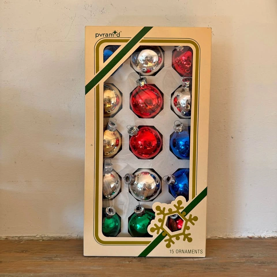Vintage Pyramid Rauch Glass Christmas Ornaments - 15 Balls