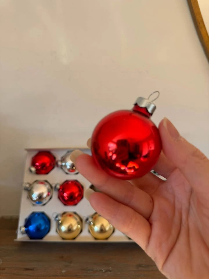 Vintage Pyramid Rauch Glass Christmas Ornaments - 15 Balls - photo 3