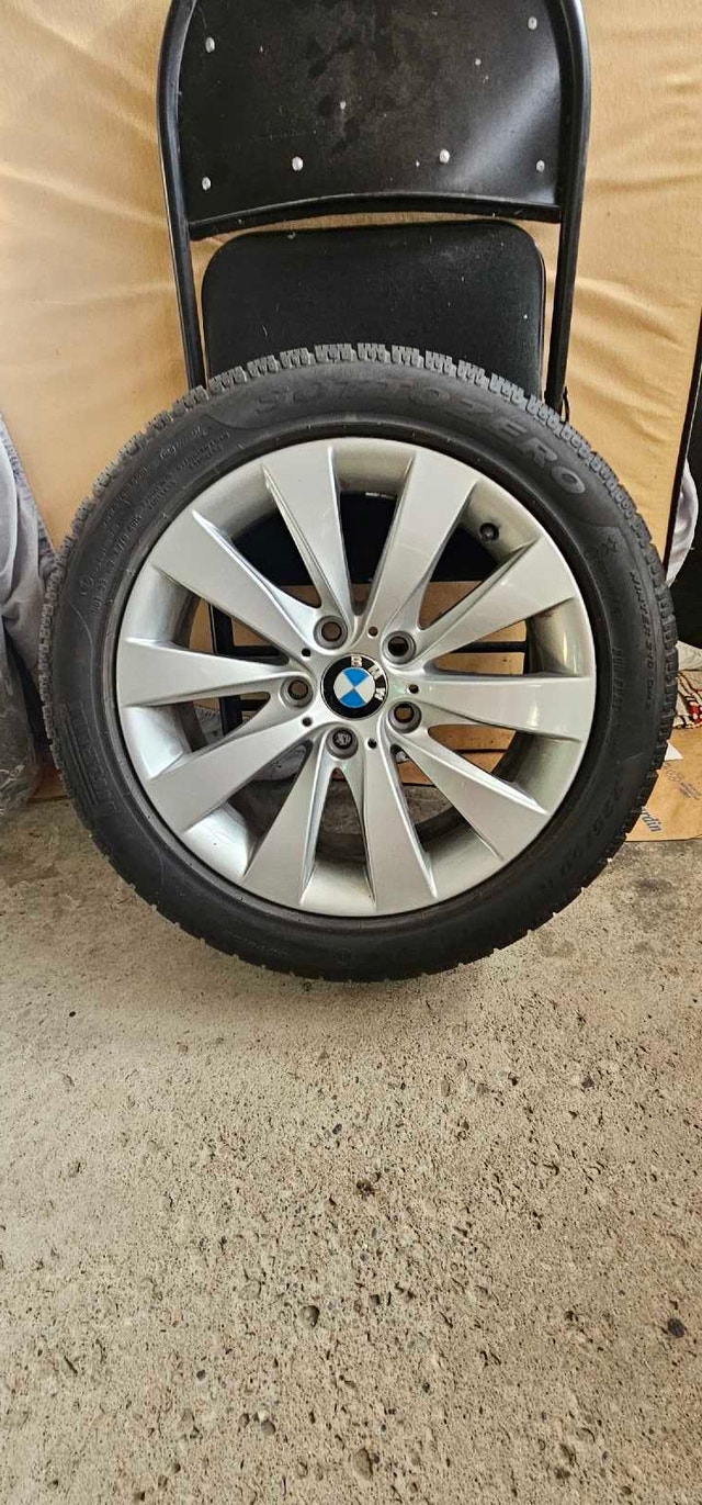 BMW OEM 17” Rims & Pirelli Run-Flat Winter Tires (225/50R17)