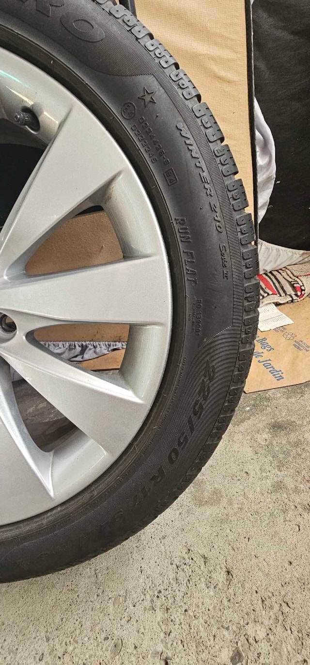 BMW OEM 17” Rims & Pirelli Run-Flat Winter Tires (225/50R17) - photo 5
