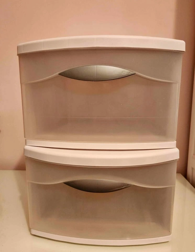 Sterilite Drawers (set of 2)