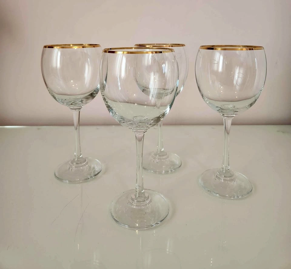 Vintage Gold-Rimmed Balloon Wine Glasses (set of 4) (brand new)