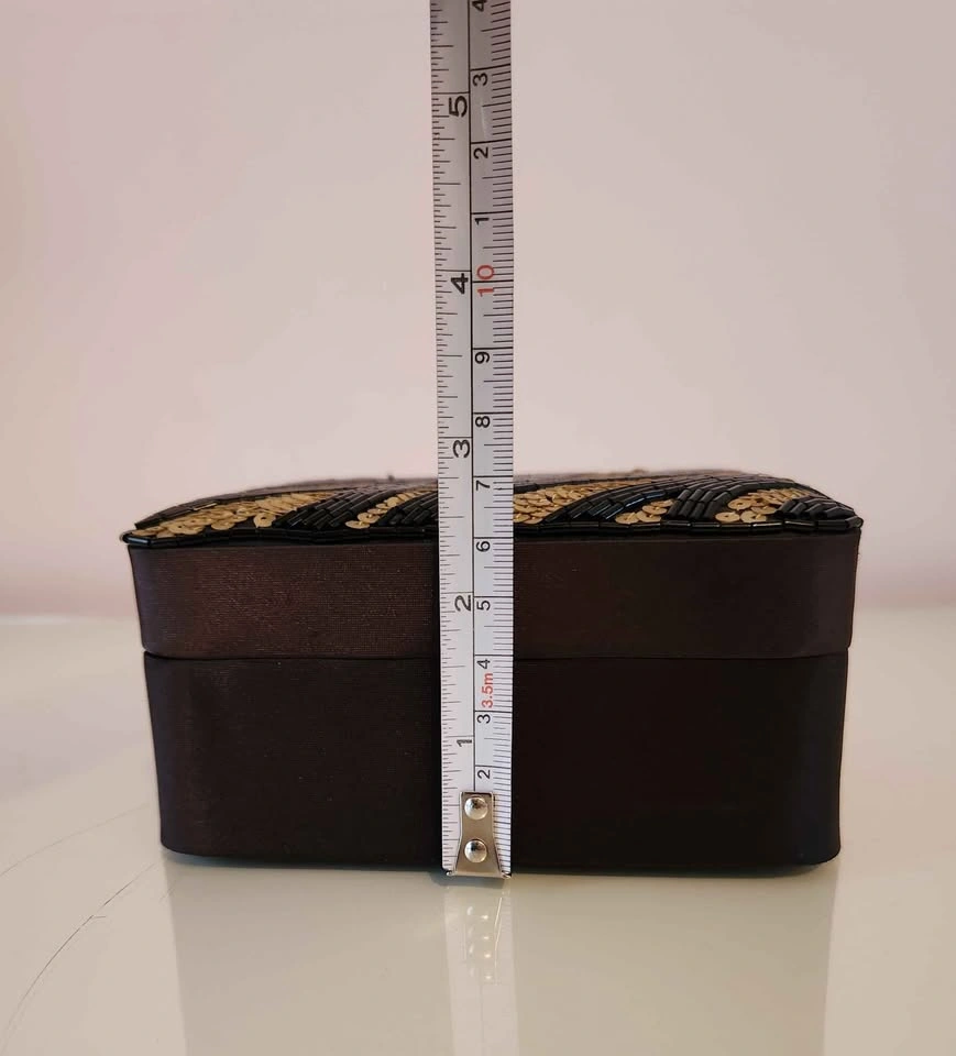 Vintage Beaded Jewellery Box - photo 4