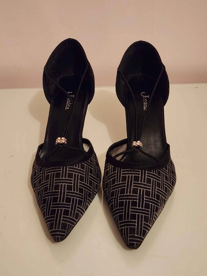 Women's Pumps (size 9M) - photo 2