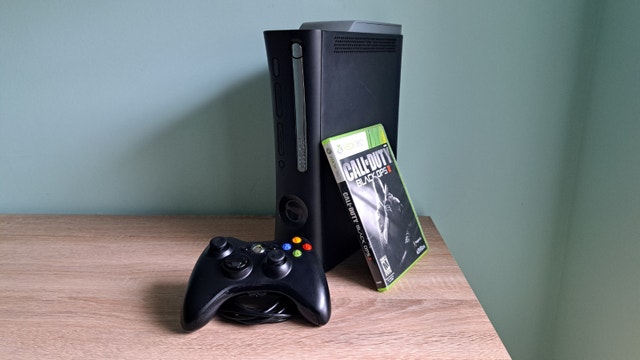 Refurbished Xbox 360 Elite Bundle