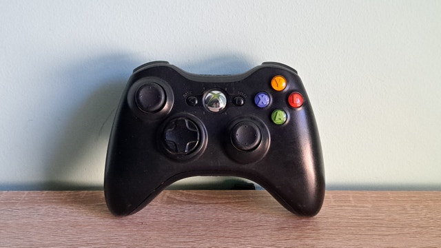 Xbox 360 Wireless Controller - photo 2