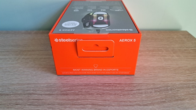 New Steelseries Aerox 5 Ultra-Lightweight Gaming Mouse - photo 2