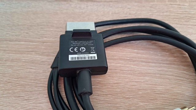 Microsoft Xbox 360 Composite AV Cable - photo 2