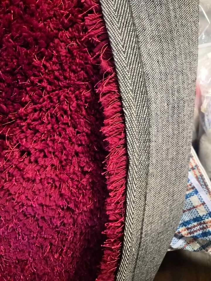 Red High Pile new carpet Available - photo 4