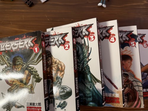 Berserk Manga Volumes 1-6 Set - Dark Horse English