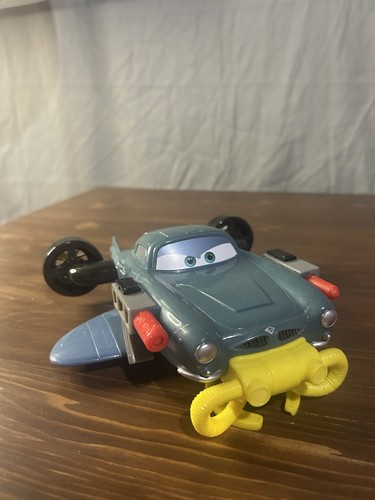 2011 Mattel Cars Disney Pixar Bath Blastin Finn McMissile