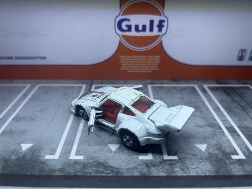 Vintage RARE #1 Martini Shell PORSCHE 935 TURBO White - photo 5