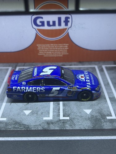 Kasey Kahne #5 2012 Farmer’s Insurance Impala 1/64 Diecast - photo 2