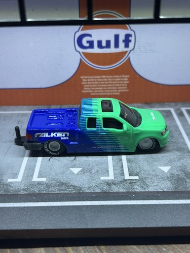 MAISTO FALKEN 2004 FORD F-150 No TRAILER 1:64 - photo 2