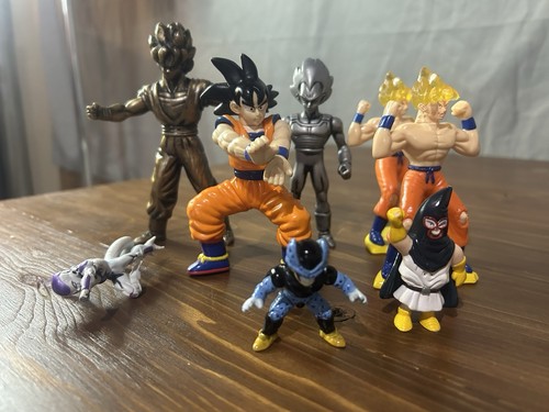 Dragon Ball Z Figures Lot Of 4 - photo 2