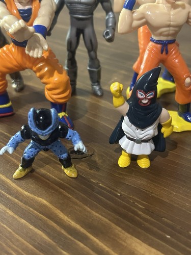 Dragon Ball Z Figures Lot Of 4 - photo 5