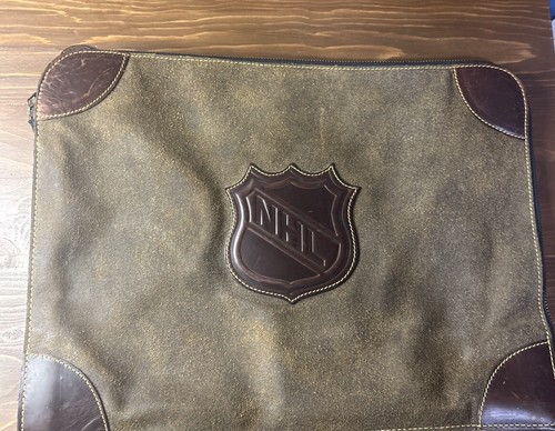 NHL Leather Portfolio Half Zipper No Pockets