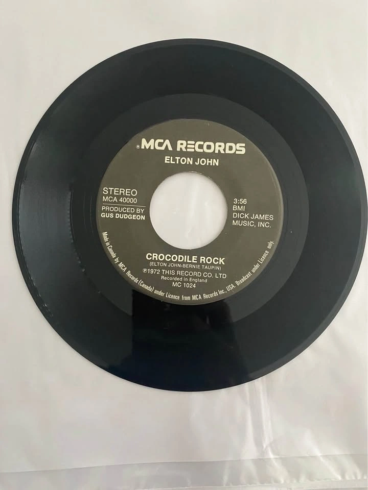 Elton John 45 - photo 5