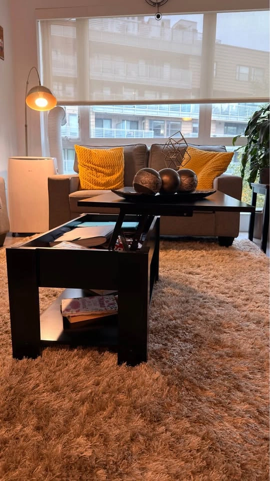 Beautiful coffee table + storage - photo 5