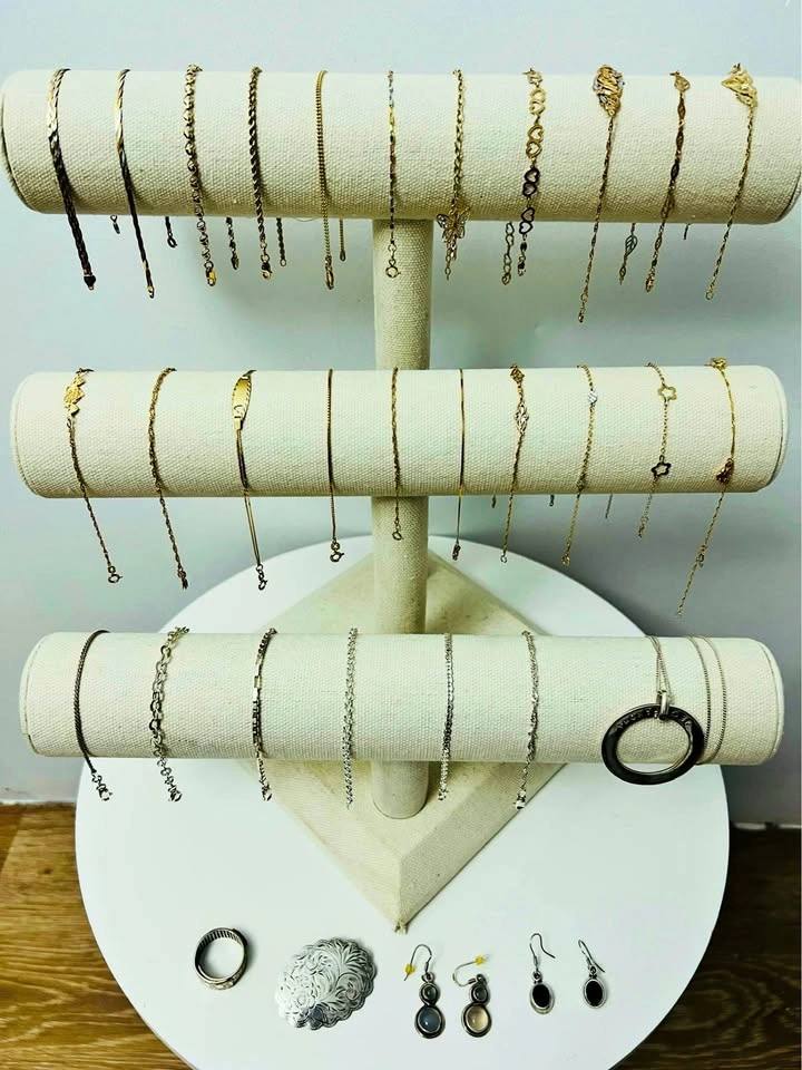 10K Gold & 925 Silver Jewellery Bracelets & More